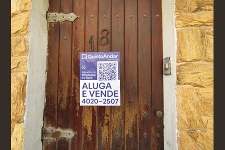 Casa à venda com 147m², 3 quartos e 2 vagas Casa à venda com 147m², 3 quartos e 2 vagasPlaca