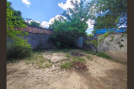 Casa à venda com 147m², 3 quartos e 2 vagas Casa à venda com 147m², 3 quartos e 2 vagasQuintal