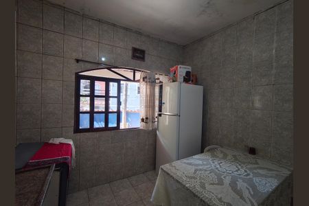 Casa à venda com 147m², 3 quartos e 2 vagas Casa à venda com 147m², 3 quartos e 2 vagasCozinha