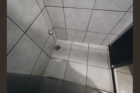 Casa à venda com 147m², 3 quartos e 2 vagas Casa à venda com 147m², 3 quartos e 2 vagasBanheiro