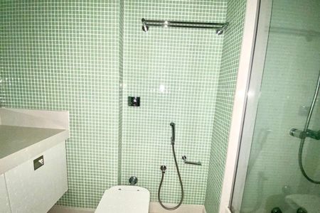 Apartamento à venda com 170m², 3 quartos e 3 vagasBANHEIRO SOCIAL