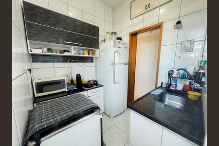 Apartamento à venda com 55m², 2 quartos e 1 vaga Apartamento à venda com 55m², 2 quartos e 1 vagaCozinha