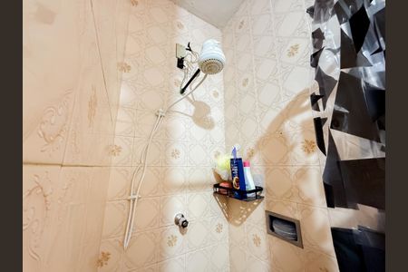 Apartamento à venda com 55m², 2 quartos e 1 vaga Apartamento à venda com 55m², 2 quartos e 1 vagaBanheiro