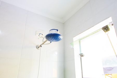 Casa para alugar com 198m², 2 quartos e 2 vagas Casa para alugar com 198m², 2 quartos e 2 vagasBanheiro do quarto 1