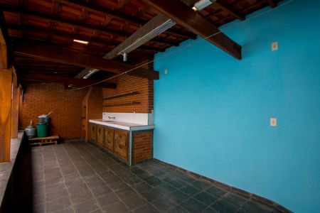 Casa para alugar com 198m², 2 quartos e 2 vagas Casa para alugar com 198m², 2 quartos e 2 vagasEspaço gourmet