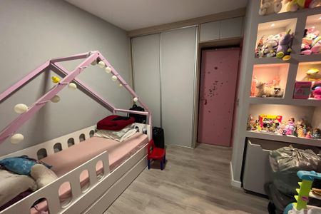 Casa de condomínio à venda com 101m², 2 quartos e 2 vagas Casa de condomínio à venda com 101m², 2 quartos e 2 vagasQuarto 1