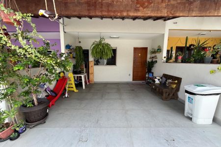 Casa de condomínio à venda com 101m², 2 quartos e 2 vagas Casa de condomínio à venda com 101m², 2 quartos e 2 vagasGaragem