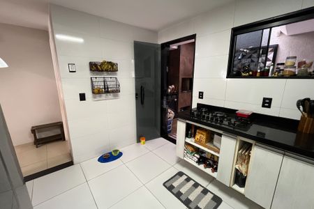 Casa de condomínio à venda com 101m², 2 quartos e 2 vagas Casa de condomínio à venda com 101m², 2 quartos e 2 vagasCozinha