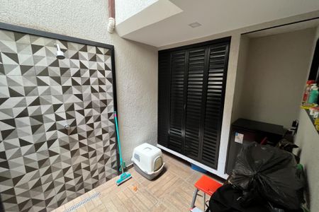 Casa de condomínio à venda com 101m², 2 quartos e 2 vagas Casa de condomínio à venda com 101m², 2 quartos e 2 vagasArea de serviço