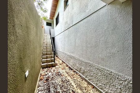 Casa à venda com 180m², 3 quartos e 2 vagas Casa à venda com 180m², 3 quartos e 2 vagasQuintal