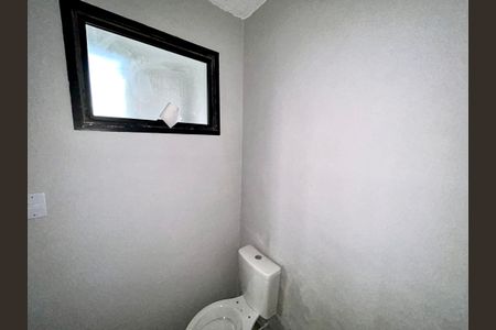 Casa à venda com 180m², 3 quartos e 2 vagas Casa à venda com 180m², 3 quartos e 2 vagasLavabo