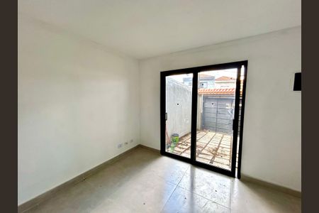 Sala de casa à venda com 3 quartos, 180m² em Jardim Santa Mena, Guarulhos