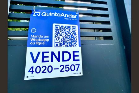 Casa à venda com 180m², 3 quartos e 2 vagas Casa à venda com 180m², 3 quartos e 2 vagasPlaca Aproximada