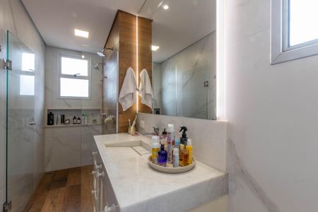 Apartamento à venda com 98m², 4 quartos e 3 vagasBanheiro