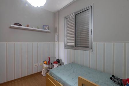 Apartamento à venda com 98m², 4 quartos e 3 vagasQuarto 4