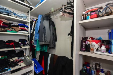 Casa para alugar com 90m², 3 quartos e 1 vagaArmário da Suíte 