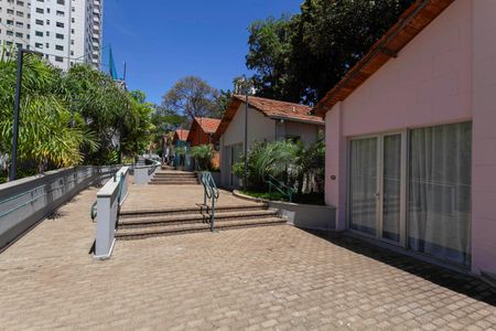 Apartamento à venda com 143m², 4 quartos e 3 vagas Apartamento à venda com 143m², 4 quartos e 3 vagasÁrea comum