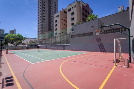 Apartamento à venda com 143m², 4 quartos e 3 vagas