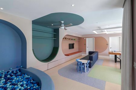 Apartamento à venda com 143m², 4 quartos e 3 vagas Apartamento à venda com 143m², 4 quartos e 3 vagasBrinquedoteca