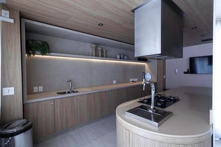 Apartamento à venda com 143m², 4 quartos e 3 vagas Apartamento à venda com 143m², 4 quartos e 3 vagasÁrea comum - Salão de festas