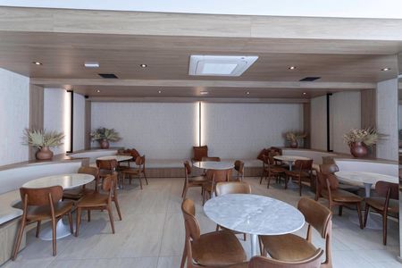 Apartamento à venda com 143m², 4 quartos e 3 vagas Apartamento à venda com 143m², 4 quartos e 3 vagasÁrea comum - Salão de festas