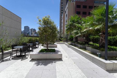 Apartamento à venda com 143m², 4 quartos e 3 vagas Apartamento à venda com 143m², 4 quartos e 3 vagasÁrea comum