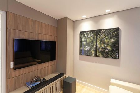 Apartamento à venda com 143m², 4 quartos e 3 vagas Apartamento à venda com 143m², 4 quartos e 3 vagasSemi suíte 1