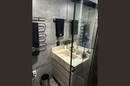 Foto 14 de apartamento à venda com 2 quartos, 70m² em Moema, São Paulo