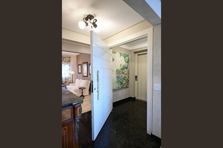 Apartamento para alugar com 182m², 3 quartos e 3 vagasHall Privativo