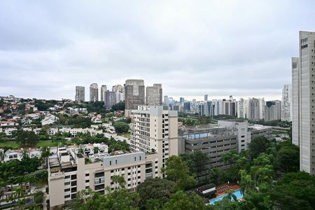 Apartamento para alugar com 182m², 3 quartos e 3 vagasVista