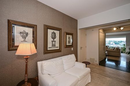 Apartamento para alugar com 182m², 3 quartos e 3 vagasSuíte 1