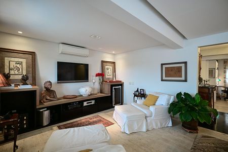 Apartamento para alugar com 182m², 3 quartos e 3 vagasSala de Tv