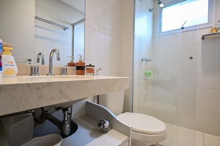 Apartamento para alugar com 182m², 3 quartos e 3 vagasBanheiro Suíte 1