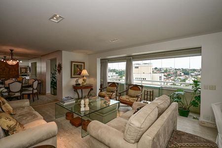 Apartamento para alugar com 182m², 3 quartos e 3 vagasSala