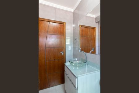 Casa à venda com 125m², 3 quartos e 2 vagas Casa à venda com 125m², 3 quartos e 2 vagasBanheiro