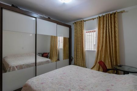 Casa à venda com 125m², 3 quartos e 2 vagas Casa à venda com 125m², 3 quartos e 2 vagasQuarto 1