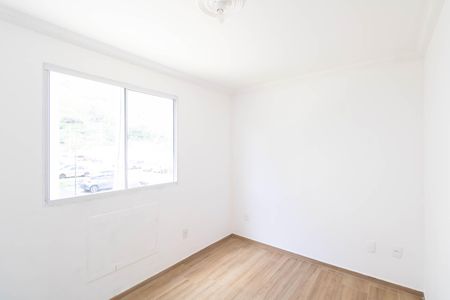 Quarto 1 de apartamento para alugar com 2 quartos, 42m² em Campo Grande, Rio de Janeiro