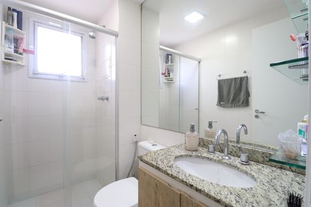 Apartamento à venda com 93m², 3 quartos e 2 vagasBanheiro Social