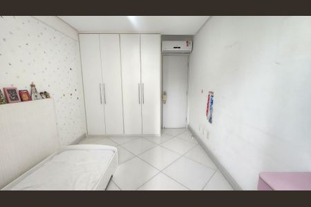 Apartamento para alugar com 113m², 4 quartos e 2 vagasQuarto 2