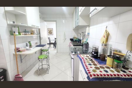 Apartamento para alugar com 113m², 4 quartos e 2 vagasCozinha