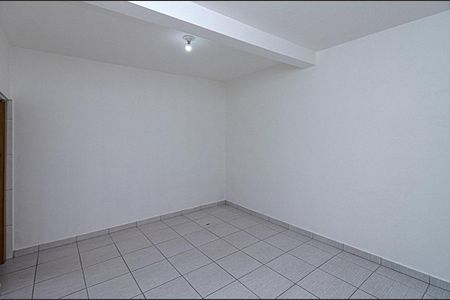 quarto _3 de casa para alugar com 1 quarto, 40m² em Vila Liviero, São Paulo