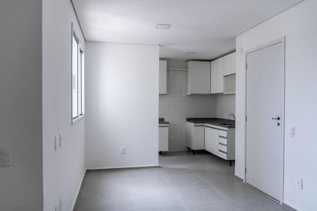 Apartamento para alugar com 48m², 2 quartos e 1 vaga Apartamento para alugar com 48m², 2 quartos e 1 vagaSala
