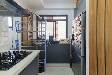 Apartamento à venda com 84m², 3 quartos e 2 vagasCozinha e Área de Serviço