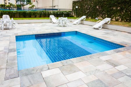 Apartamento à venda com 84m², 3 quartos e 2 vagasÁrea comum - Piscina