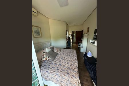 Casa de condomínio à venda com 265m², 4 quartos e 6 vagasFoto 31