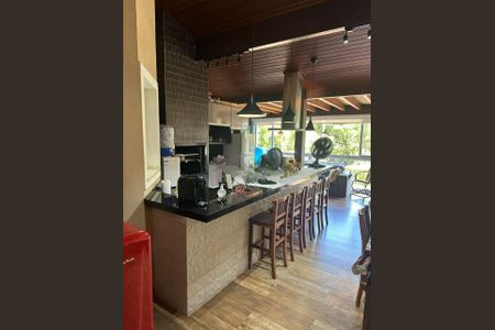 Casa de condomínio à venda com 265m², 4 quartos e 6 vagasFoto 22