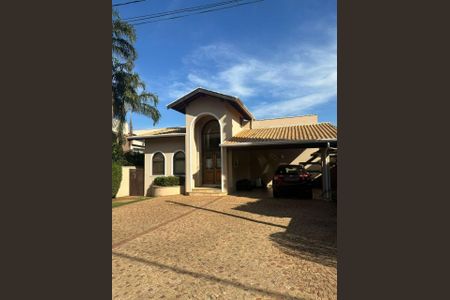 Casa de condomínio à venda com 265m², 4 quartos e 6 vagasFoto 02