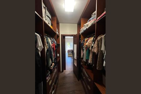 Casa de condomínio à venda com 265m², 4 quartos e 6 vagasFoto 29