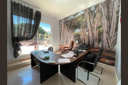Casa para alugar com 630m², 4 quartos e 12 vagas Casa para alugar com 630m², 4 quartos e 12 vagasFoto 47