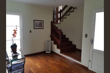 Casa à venda com 320m², 4 quartos e 6 vagasFoto 09